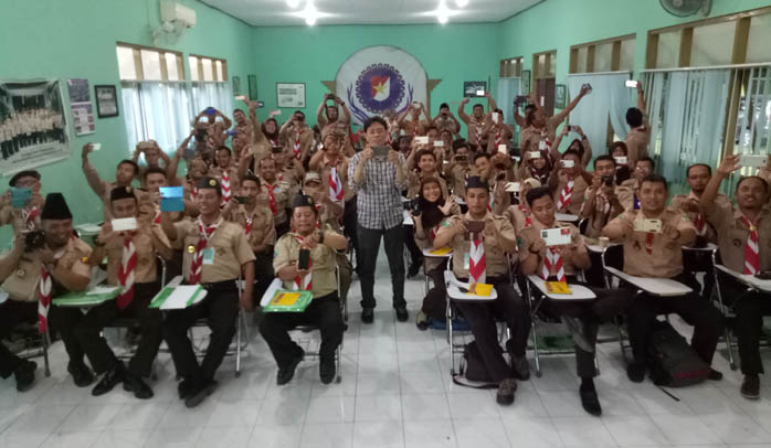 Kiat Kreatif dengan Android dan Kamera Ponsel