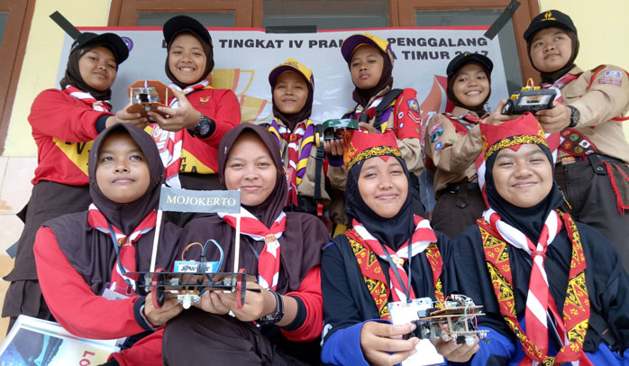 Kontingen Putri Ponorogo Juara Robotika LT IV Jatim 2017