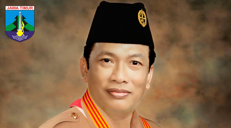 Kamabicab Gresik Dr. Sambari Halim Radianto, Aktif Pramuka Sejak Siaga