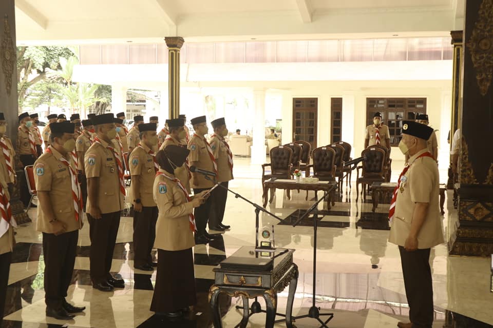 Pelantikan Pengurus Kwarcab Jombang Masa Bakti 2021-2026