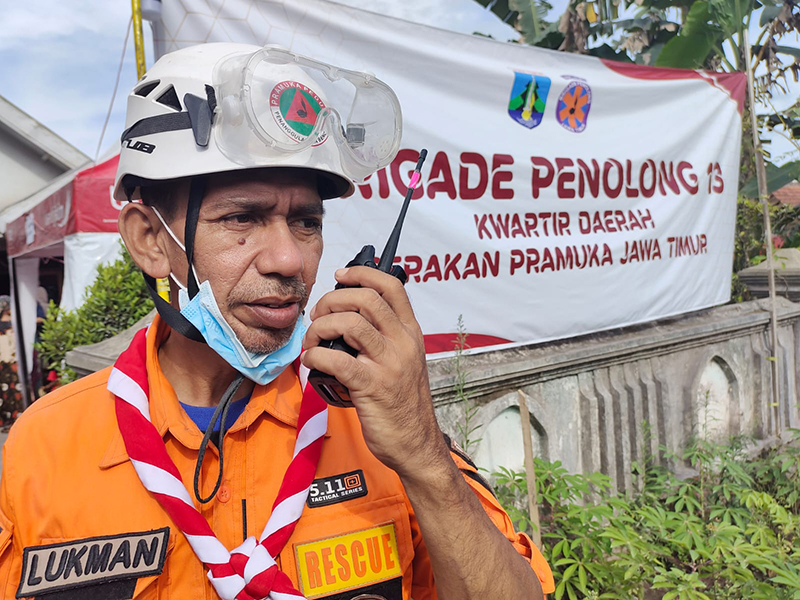 Lukman Habsi, Anggota Tim Pencarian Korban Erupsi Gunung Semeru
