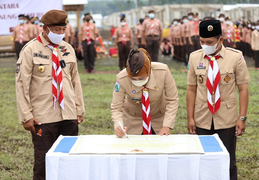 Gubernur Jatim Kak Khofifah Indar Parawansa: Pramuka Jawa Timur Kapanpun Mengabdi