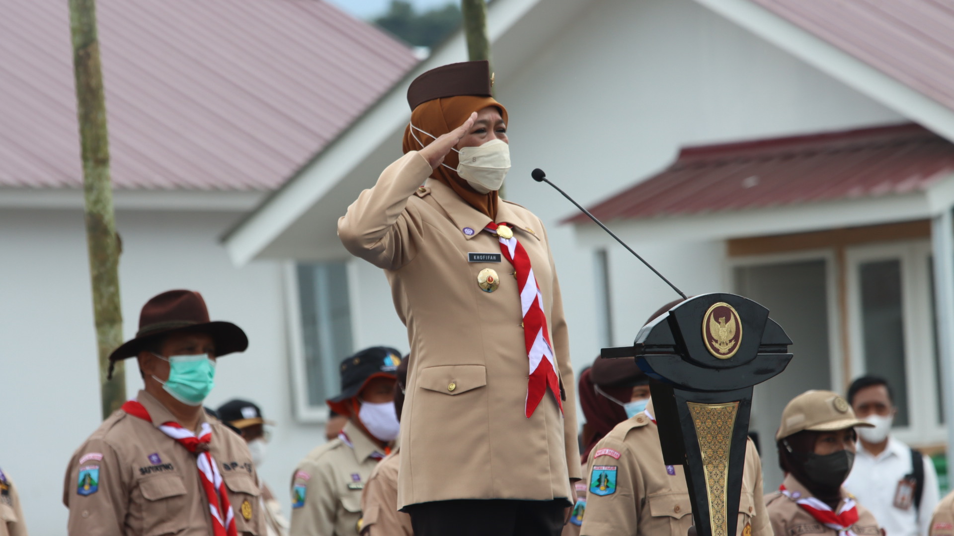 Produktif Tiada Henti! Gubernur Khofifah Buka Kegiatan Pramuka Peduli Semeru Spesial Ramadhan