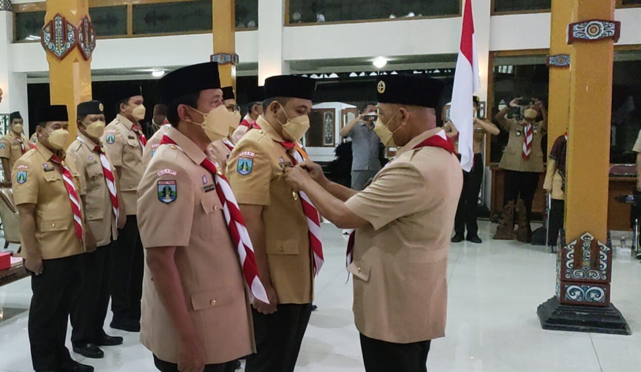 Siap Bersinergi! Ketua Kwarda Jatim Lantik Mabicab, Pengurus Kwarcab, dan LPK Ngawi