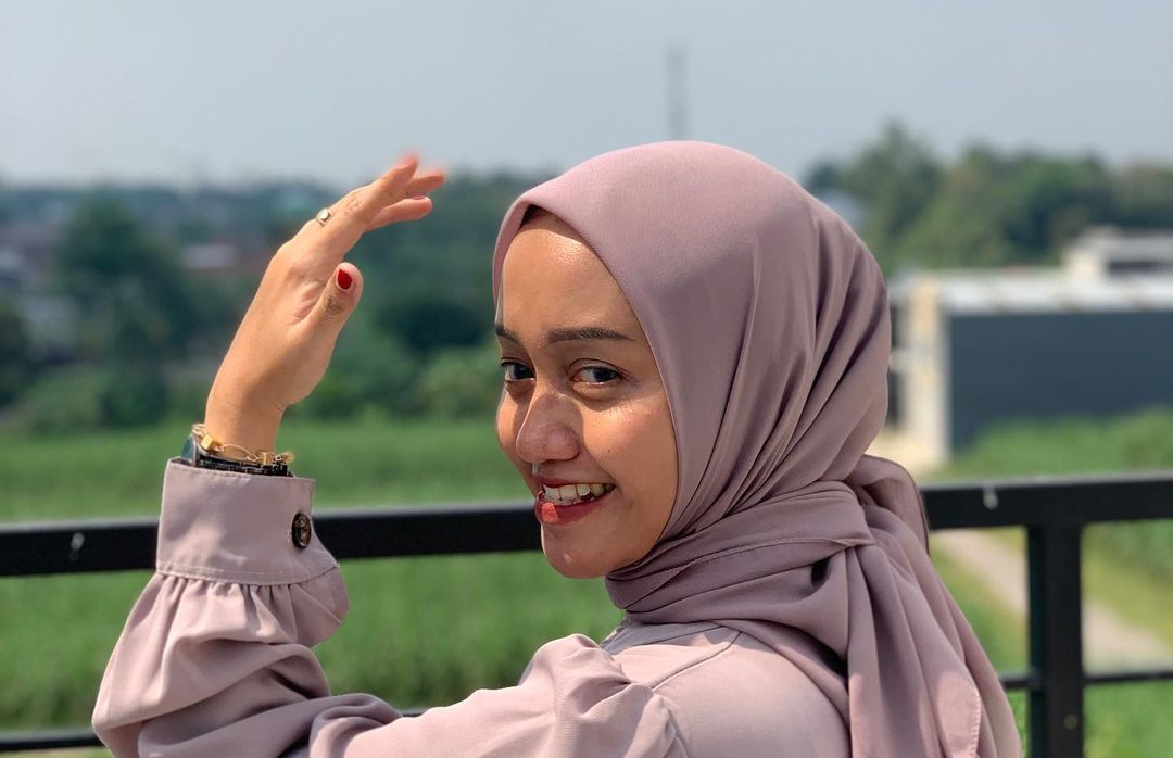 Kak Neryana Putri,pembina pramuka MTsN 1 Kota Blitar