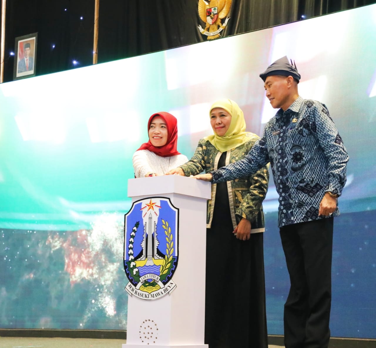 Gubernur Khofifah : Inovatif dan Kreatif Dibutuhkan Guru dan Tenaga Kependidikan untuk Bentuk Siswa Didik Menjadi Game Changer