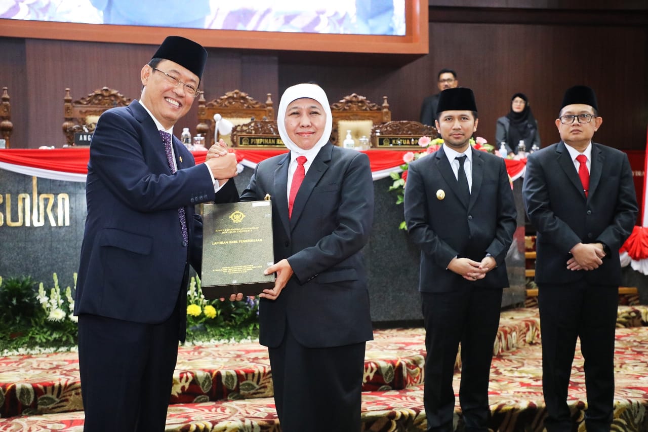 Pemprov Jatim Raih WTP 8 Kali Berturut-turut, Gubernur Khofifah: Bukti Implementasi Pengelolaan Keuangan Yang Transparan dan Akuntabel