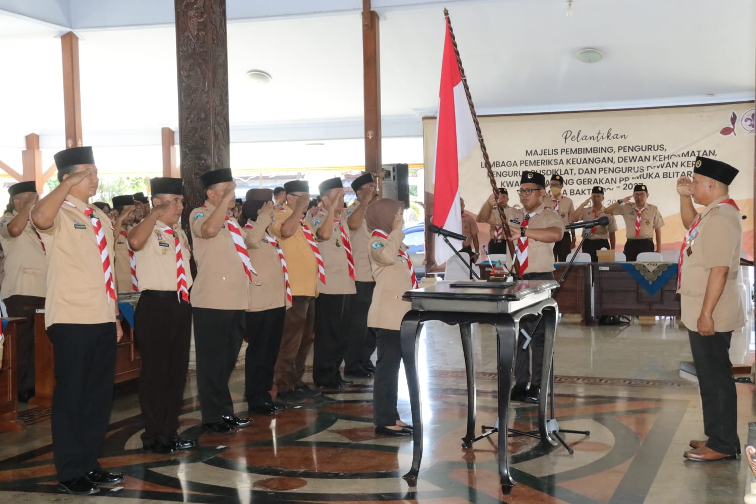 Gelorakan Kepramukaan, Ketua Kwarda Jatim Lantik Bupati Blitar sebagai Ketua Mabicab