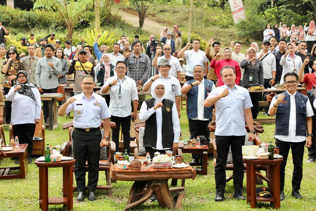 Launching Kawasan Pedesaan Agroforestri  Kopi Lereng  Gunung Arjuno, Gubernur Khofifah Optimis Produknya Bisa Tembus Pasar Ekspor