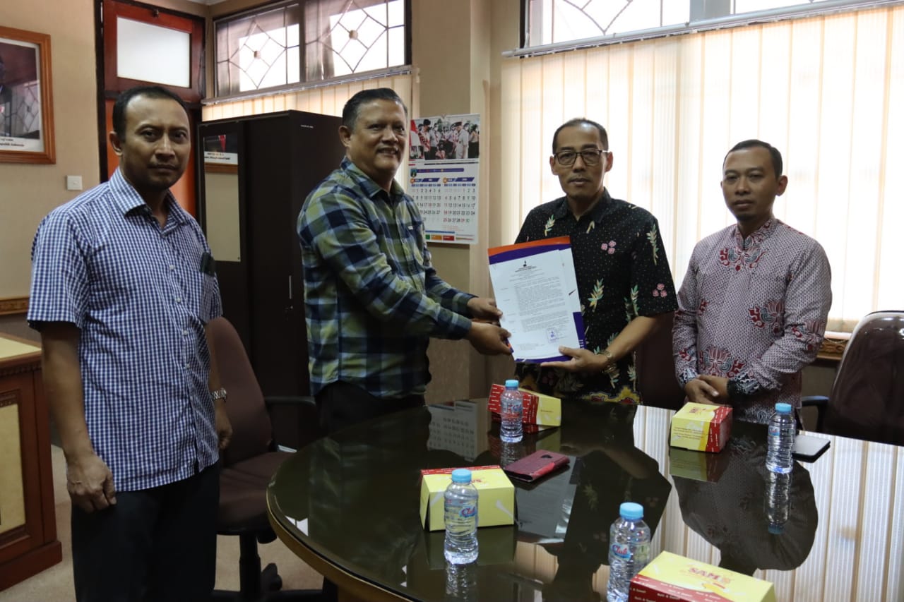 Kunjungan Kwarcab Kediri ke Kwarda Jatim