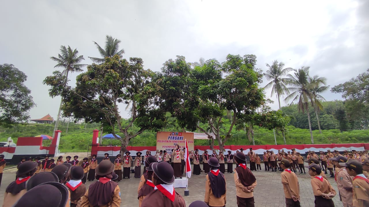 Pramuka Siaga Paku Pawe Banyuwangi Ikuti Perkemahan Sehari