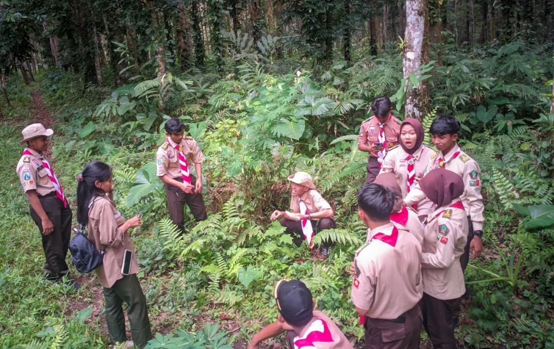 Rekrut Anggota Baru 2024: Saka Wanabakti Wong Agung Wilis Jajaki Watu Prau