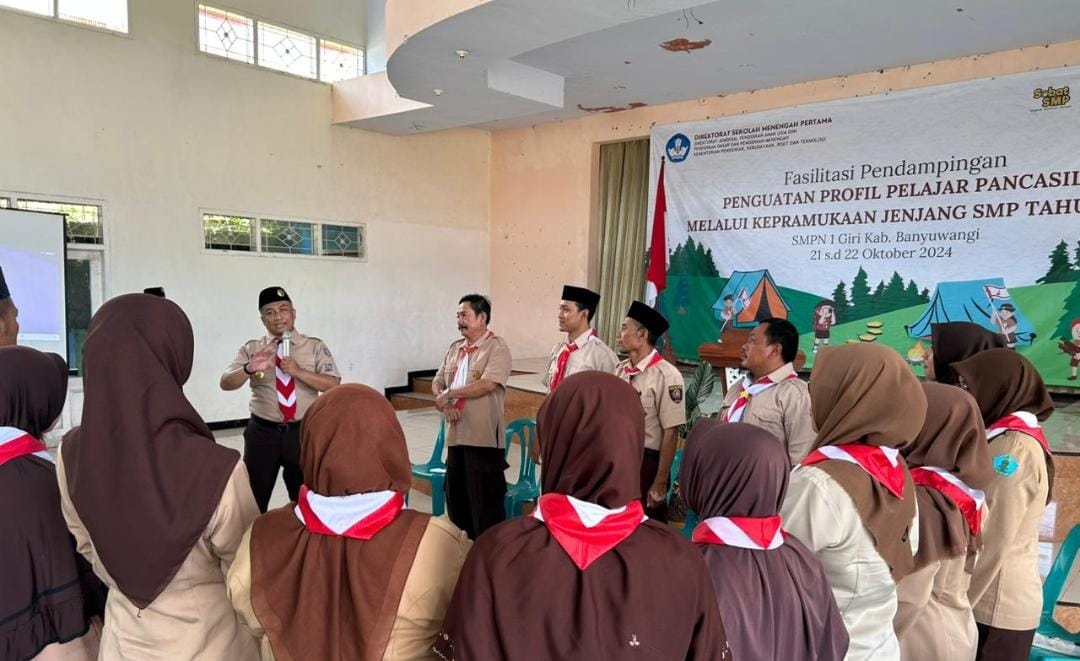 Kwarda Jatim Fasilitasi Kwarnas Pada Pendampingan Penguatan Profil Pelajar Pancasila Melalui Kepramukaan Jenjang SMP di Banyuwangi