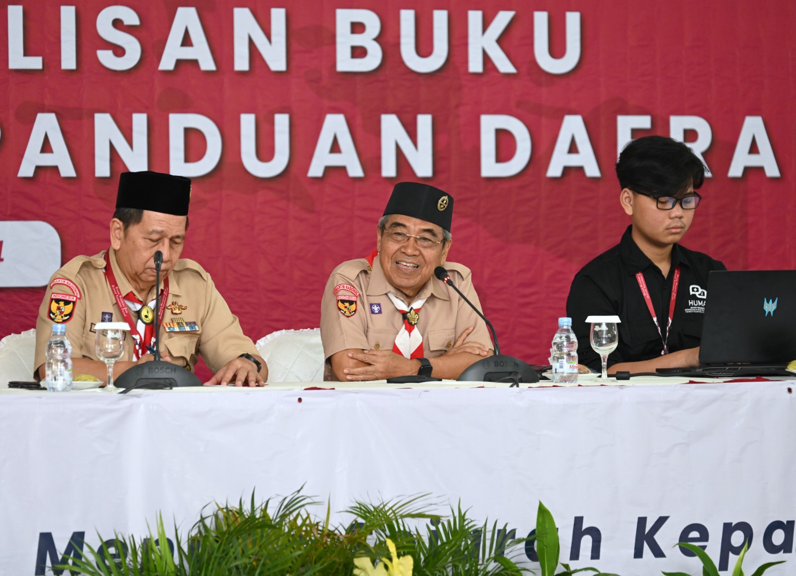 Kak Joko Mursitho Berikan Tips Teknik Penulisan Buku Kepramukaan Ke Peserta Bimtek