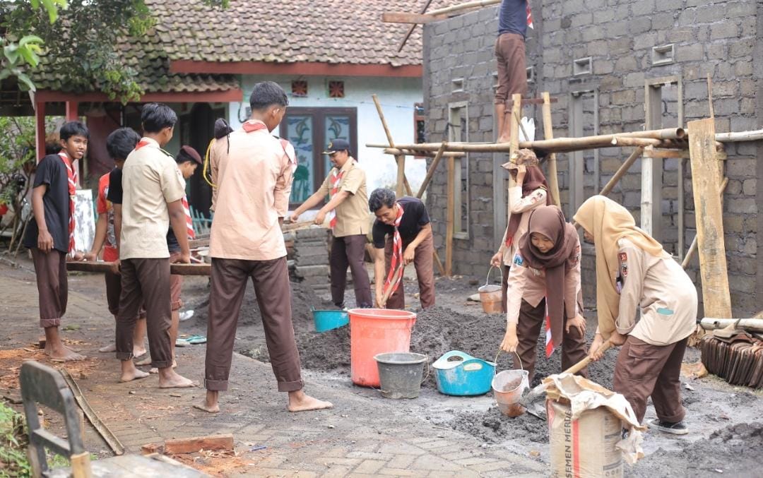 Tutup Tahun 2024, Kwarda Jawa Timur Beri Bantuan Pemugaran Rumah Tidak Layak Huni Di Jember