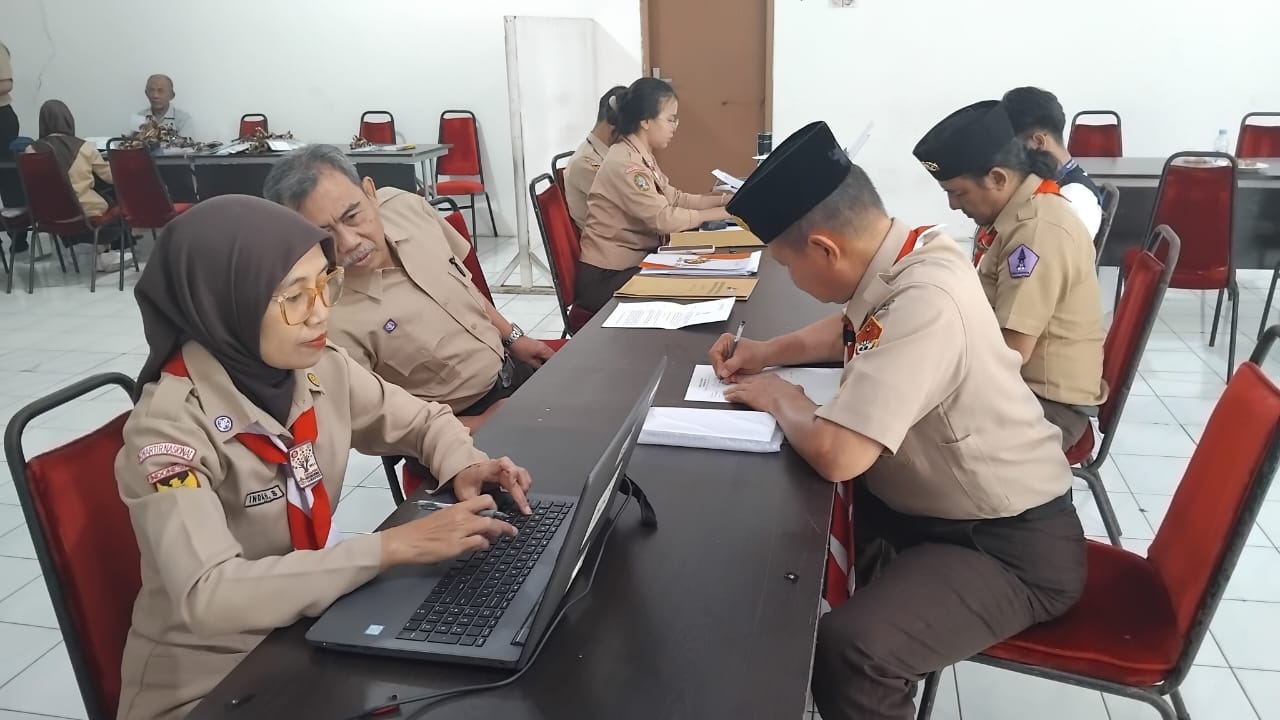 Kedatangan dan Pendaftaran Peserta Rakernas Gerakan Pramuka Tahun 2025 di TRW Cibubur