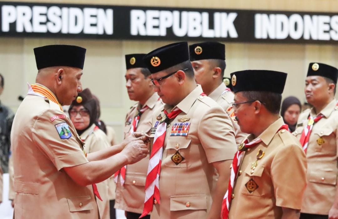 Ketua Kwarda Jatim Lantik Penjabat Wali Kota Batu Sebagai Ketua Mabicab Gerakan Pramuka