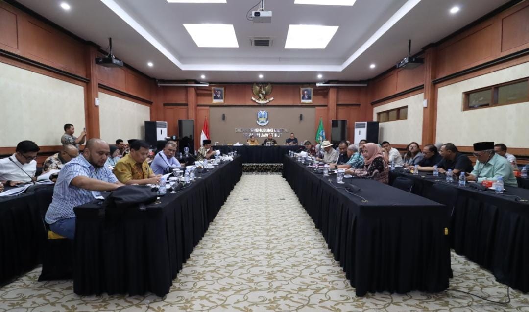 DPRD Jatim Apresiasi Kinerja Kwarda Jatim, dari Simulasi MBG hingga Indeks Kesalehan Sosial
