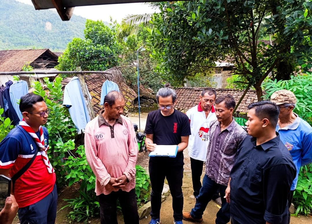 Pak Katenen, Buruh Bangunan Asal Pacitan Bahagia Rumahnya Masuk Daftar Pemugaran Perkemahan Wirakarya Jatim 2025