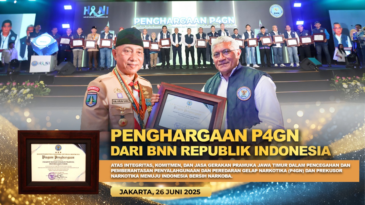 Ketua Kwarda Jatim Terima Penghargaan dari BNN, Serukan Pramuka Jawa Timur Jauhi Narkoba