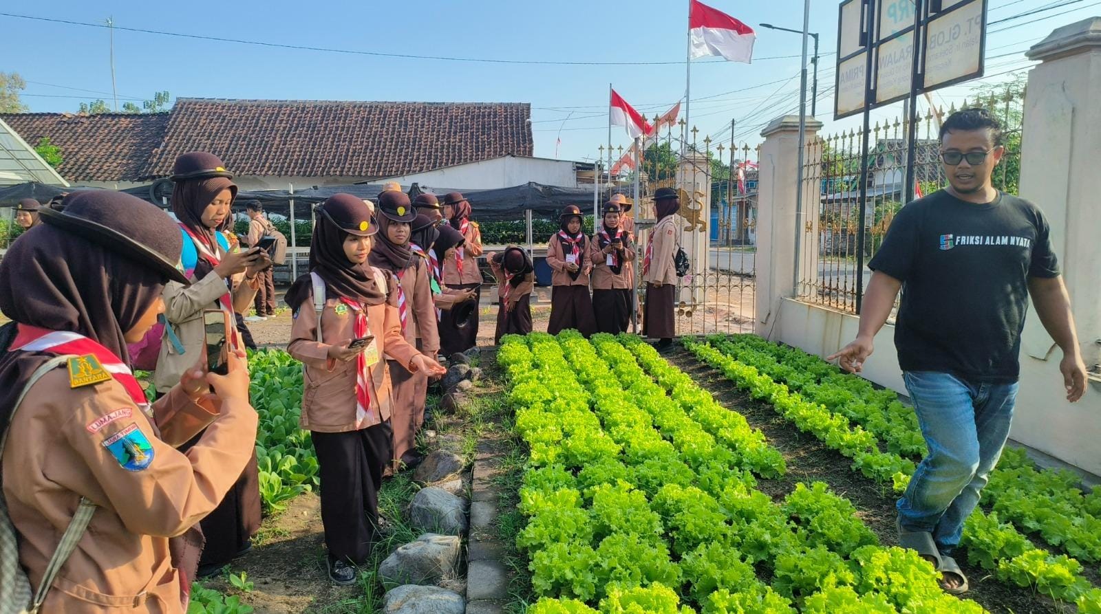 Gladian Pengelola Dewan Ambalan 2025: Pramuka SMKN Rowokangkung Belajar Profesionalisme di Dunia Agrikultur