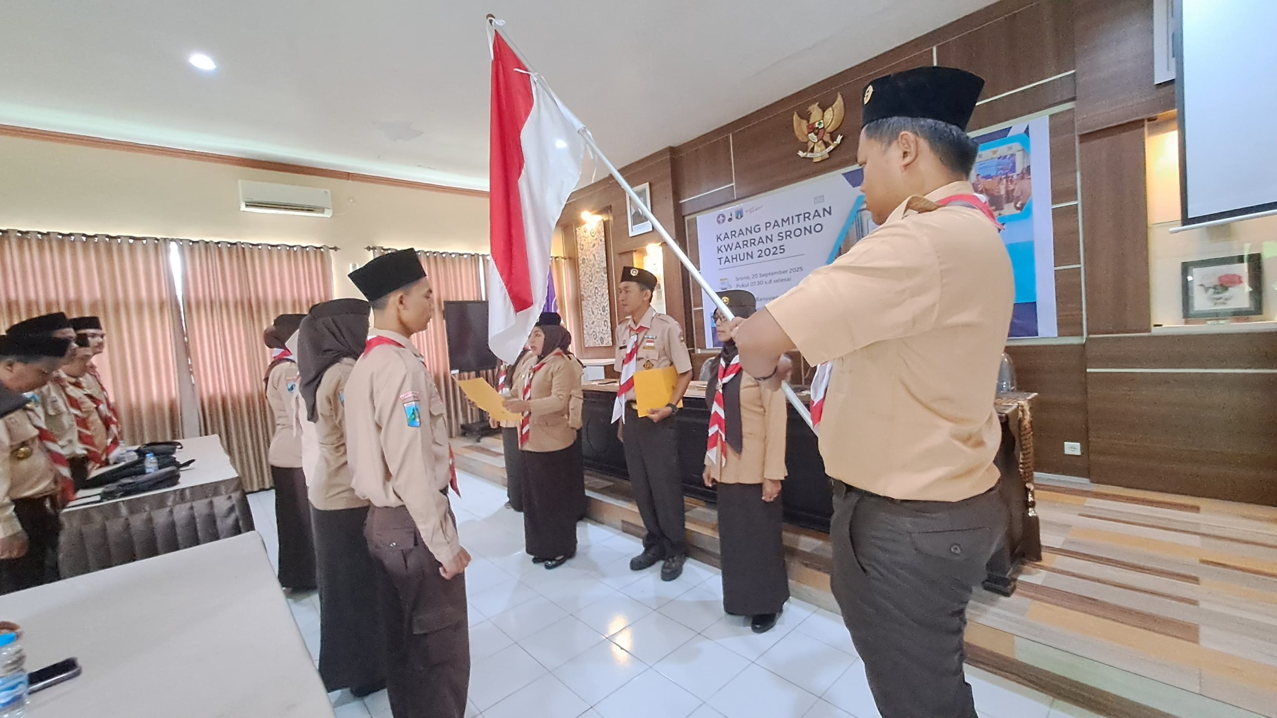 Ka Kwarran Srono Lantik 5 Andalan Ranting Urusan dan Satu Koordinator Gugus Depan