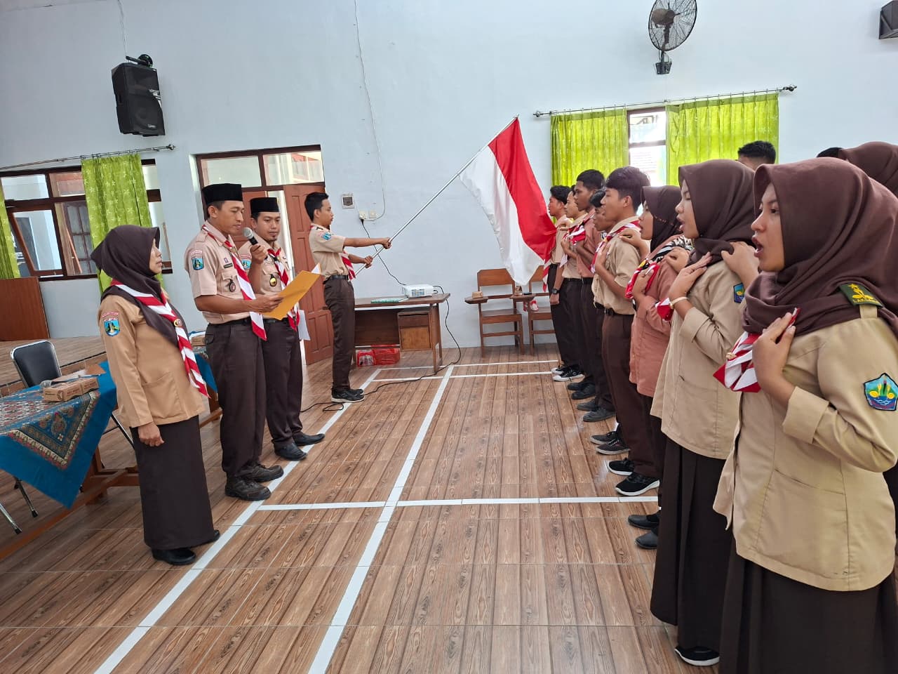 Kak Dedi Suyoko Lantik 23 Dewan Kerja Ranting Srono