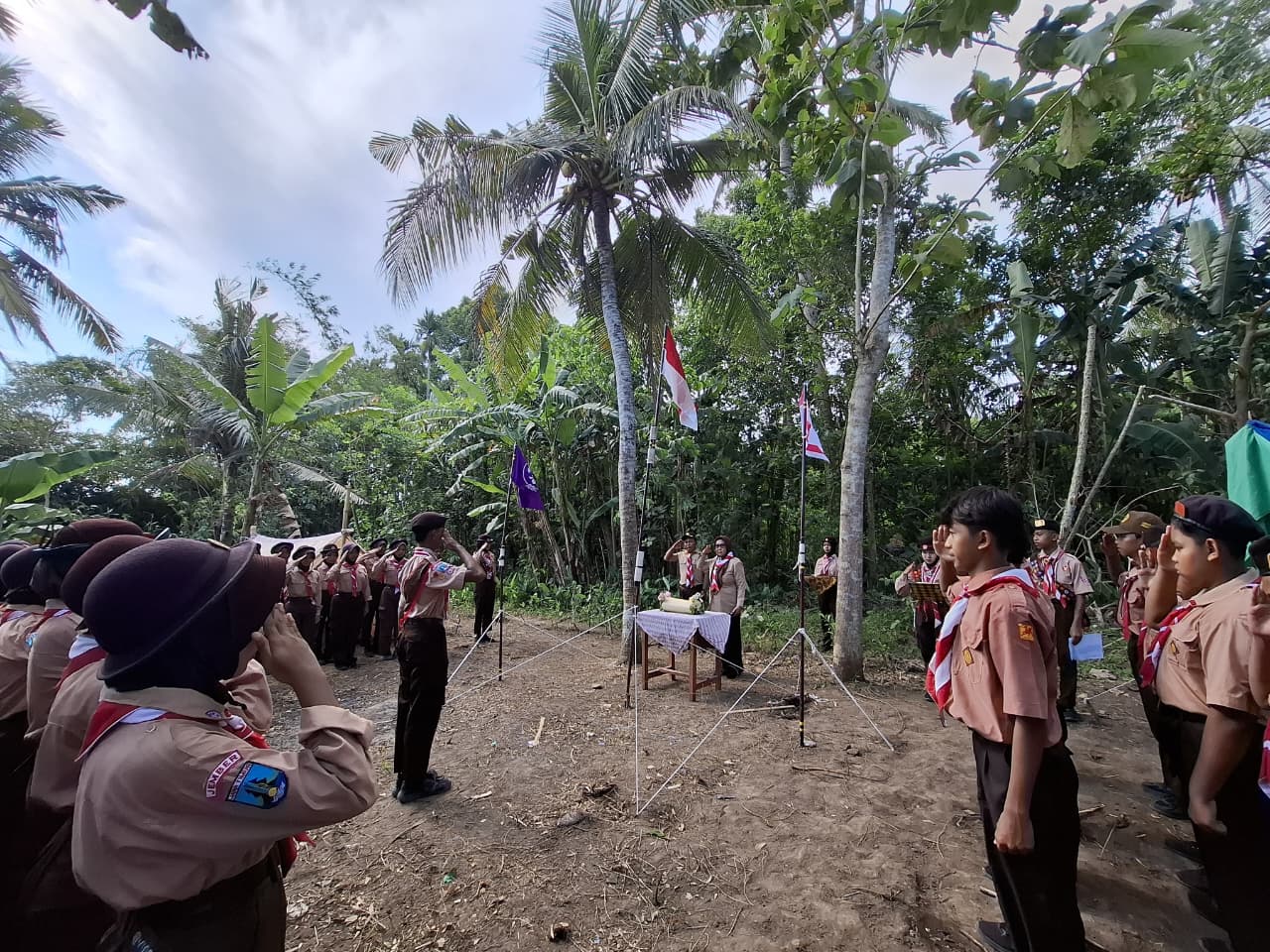 LT 1 Pramuka SMPN 1 Umbulsari: Galang Semangat Adu Ketangkasan Antar Regu