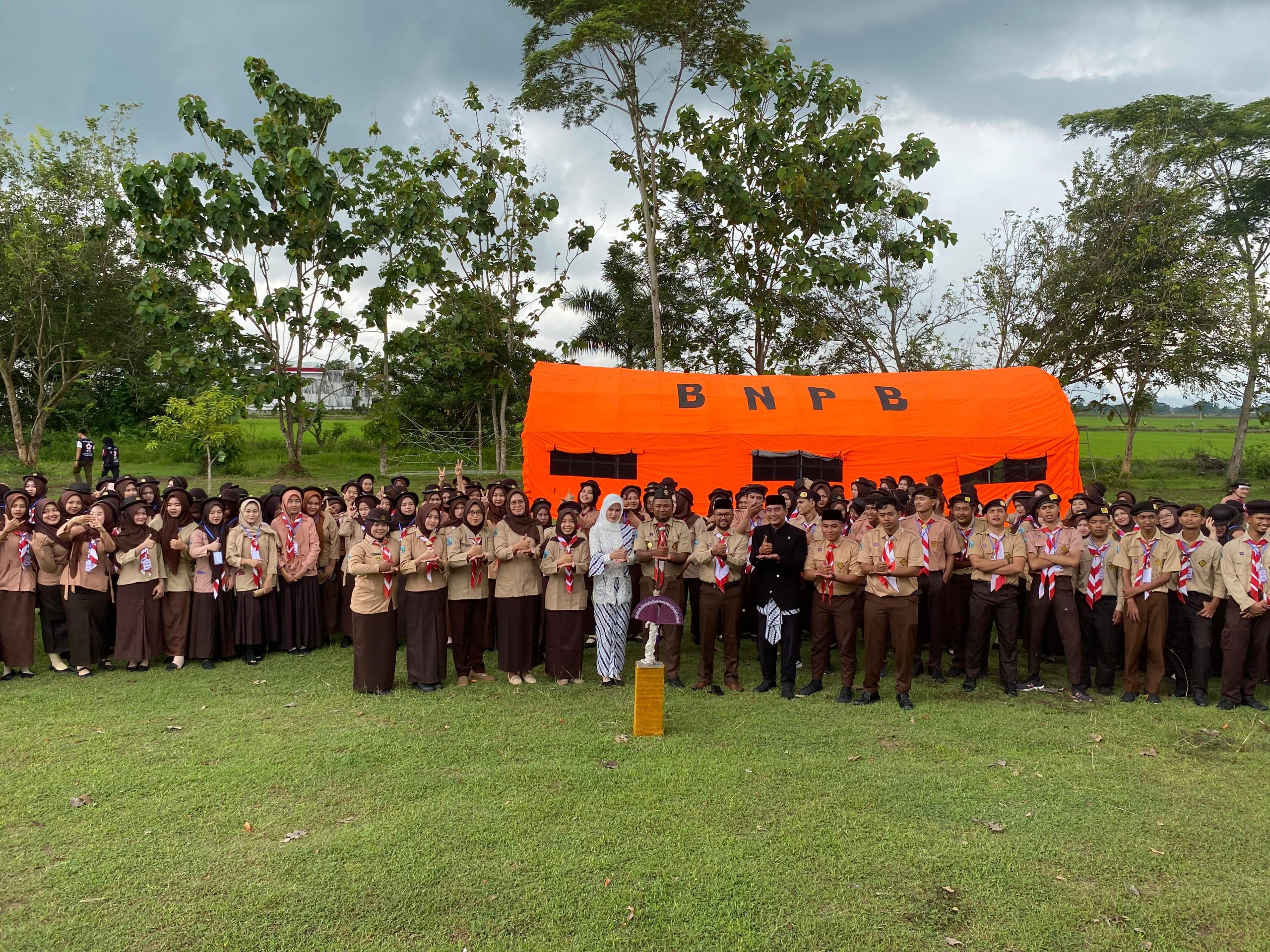 175 Mahasiswa Ikuti Penempuhan Badge Racana di Sanggar Bhakti Kwarcab Pramuka Tulungagung, Perkuat Jiwa Kepemimpinan dan Keterampilan Lapangan