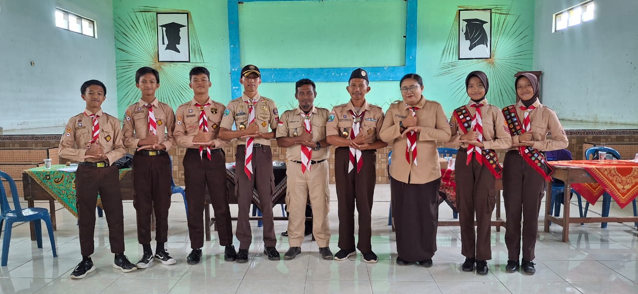 MTs Negeri 6 Jember Cetak Sejarah Baru Melalui Uji Pramuka Garuda oleh Kwartir Cabang Jember