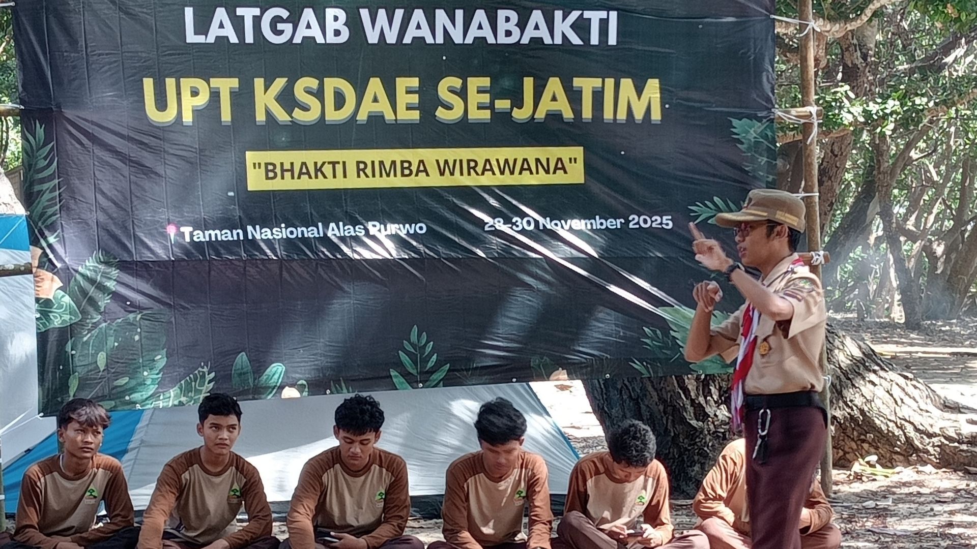 Latihan Gabungan Saka Wanabakti tingkat UPT KSDAE se-Jawa Timur : Mempersiapkan Generasi Muda Penjaga Hutan di Taman Nasional Alas Purwo