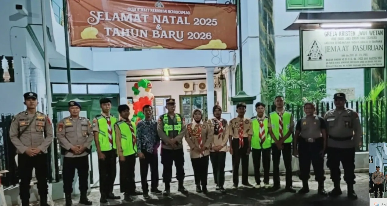 Wujud Toleransi dan Sinergitas, Saka Bhayangkara Polsek Bugul Kidul Ikut Amankan Ibadah Malam Natal