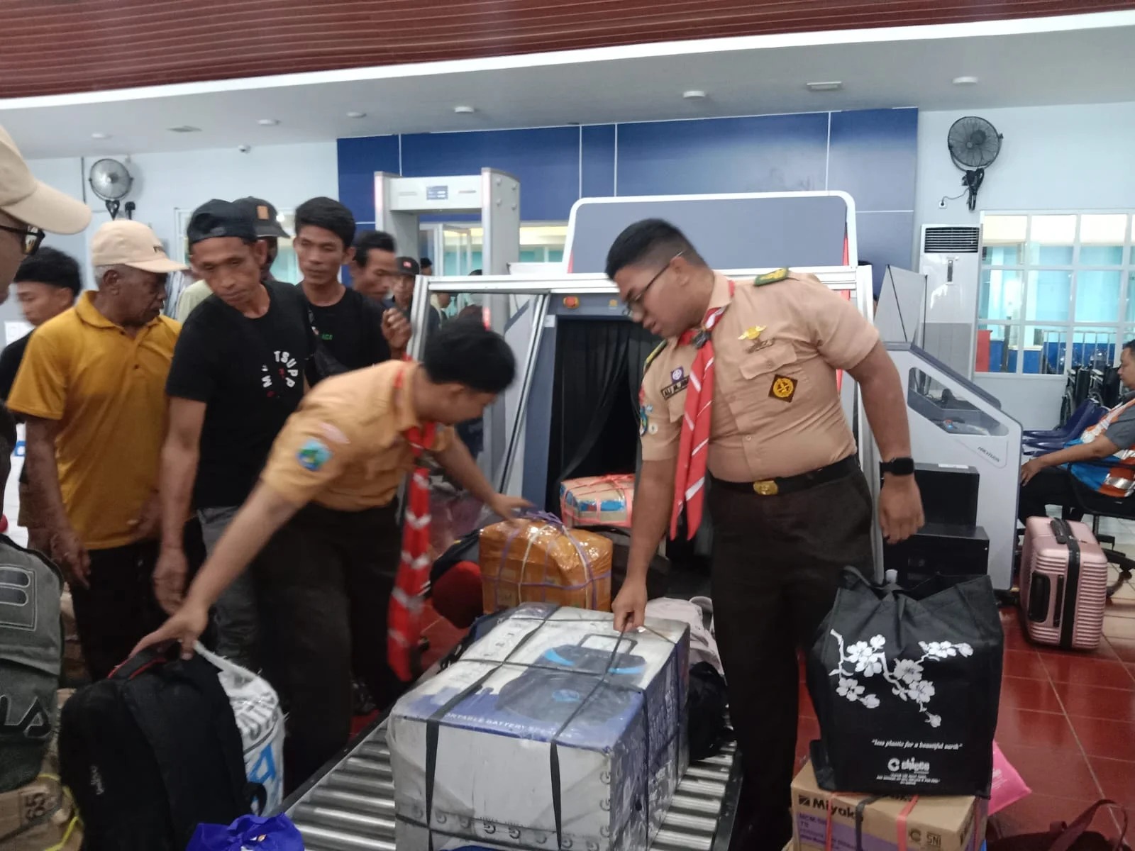 270 Pramuka Surabaya Siaga di 10 Titik, Dukung Kelancaran Arus Mudik Lebaran 2026